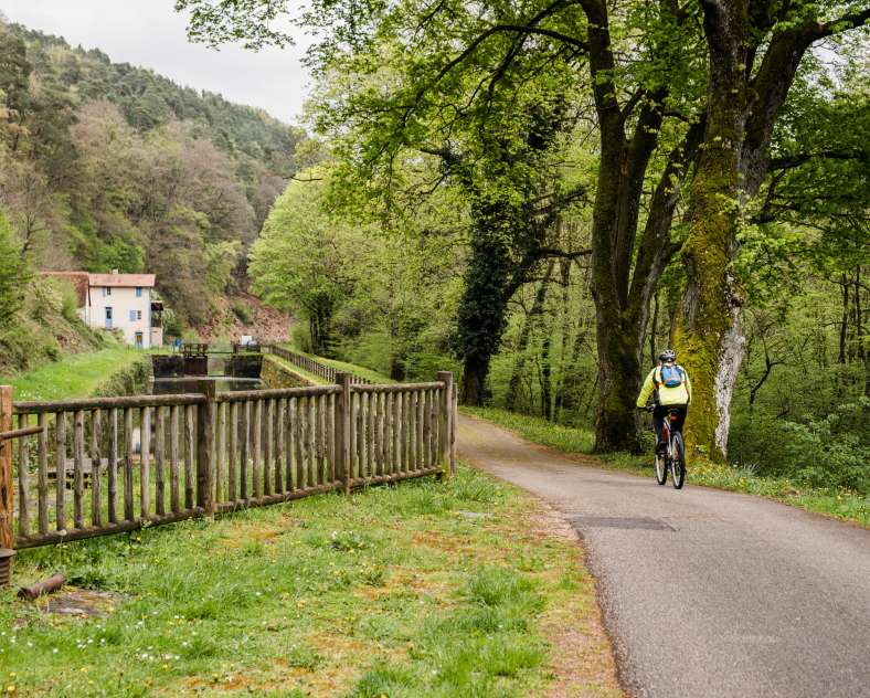 Melissa Peltenburg - Reislegende Véloroute V52 en Moselle