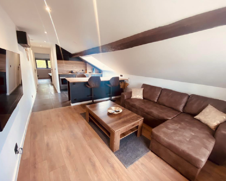 Yoann Lintz Meublé Mille et une nuits