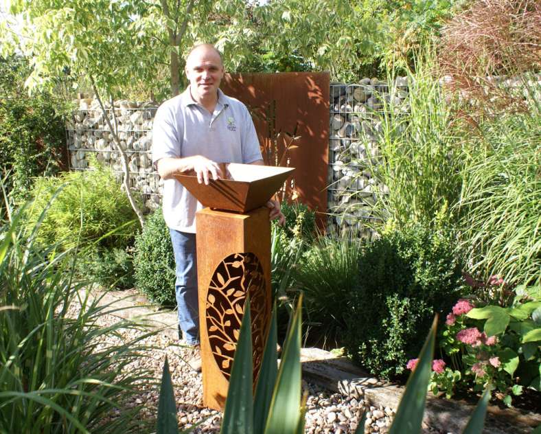 Mme Niederelz Ferfolie