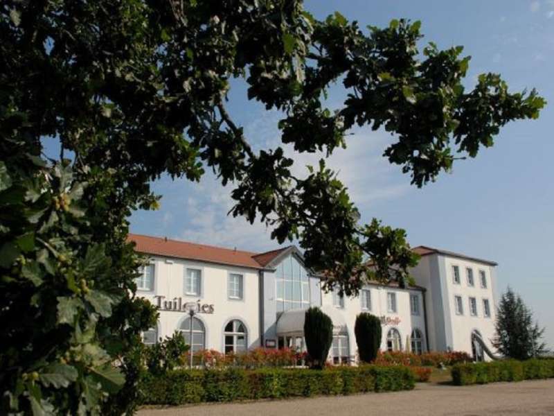 © Les Tuileries Hotel-restaurant les Tuileries