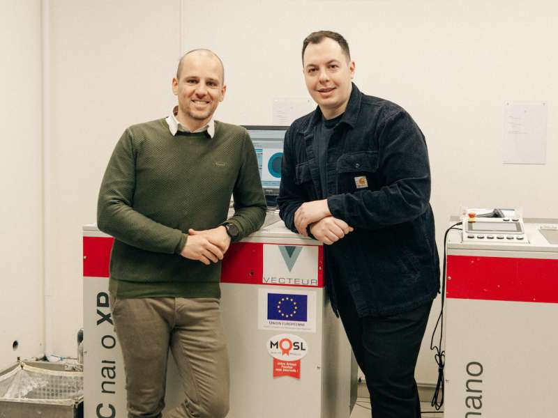 Sarah Aubel  Vector Optics Laboratory