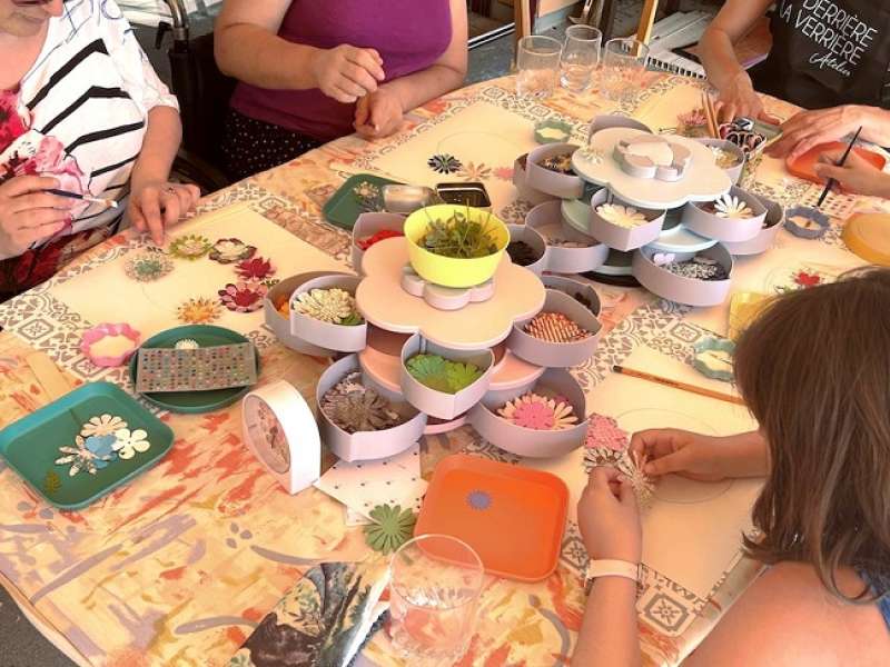 Atelier Derrière la verrière / Audrey Kuster Casares Derrière la Verrière