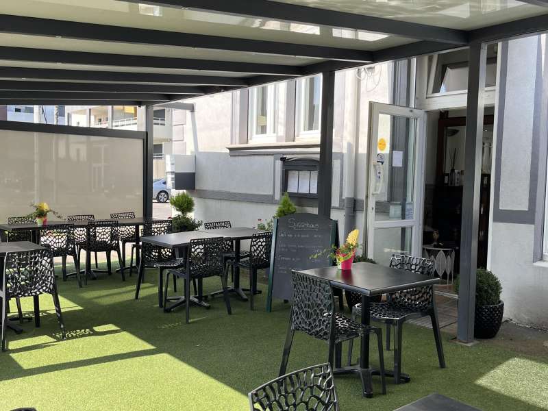 PTT  Restaurant aux bouchées d'or