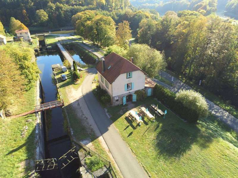 Papar Hasard  Papar Hasard