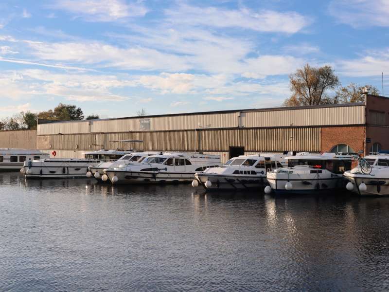 TSMS - A. Muller Boat rental Le Boat