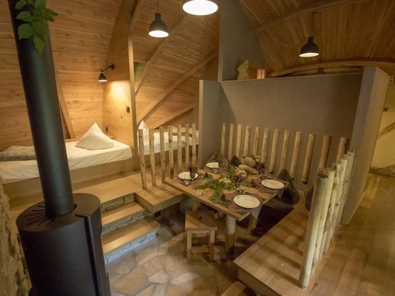 Morgane Bricard Unusual accommodation - La Tanière