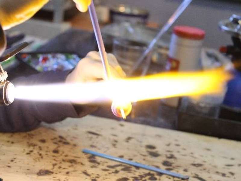 Fabrice Oberhauser  Cristal oberhauser - artisan verrier