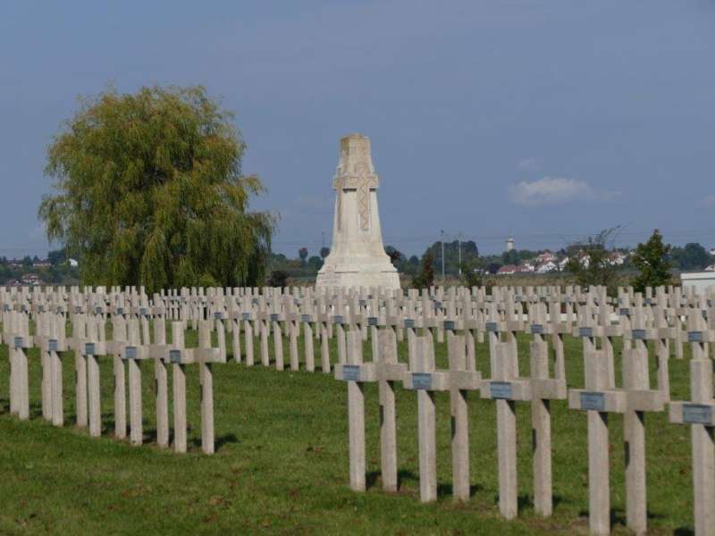 Mairie Riche Nécropole nationale de Riche