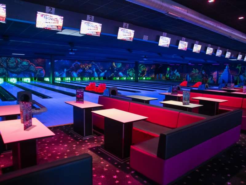 Bowling Center Complexe de loisirs - L'Expérience - Drink, food and fun