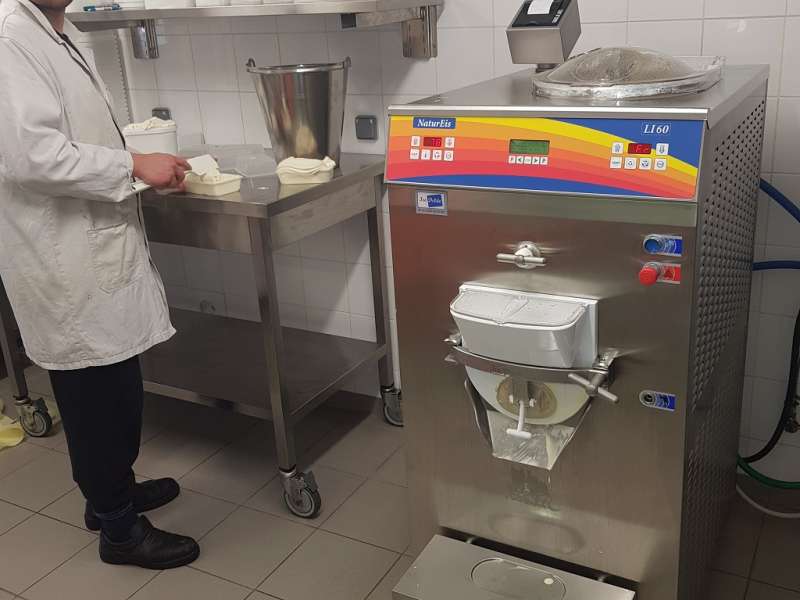 Les Glaces de Vittoncourt  Les glaces de Vittoncourt