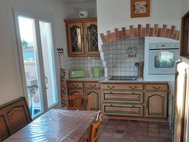 Mme Hauser  Gîte Aux fleurs des champs