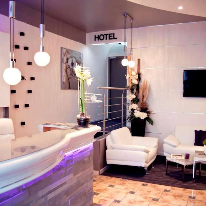 DM HOTEL  DM Hôtel