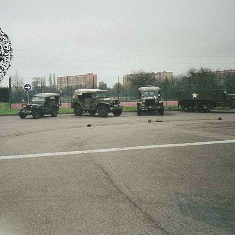 Vigy Véhicules Militaires  Club de l'Est du véhicule militaire