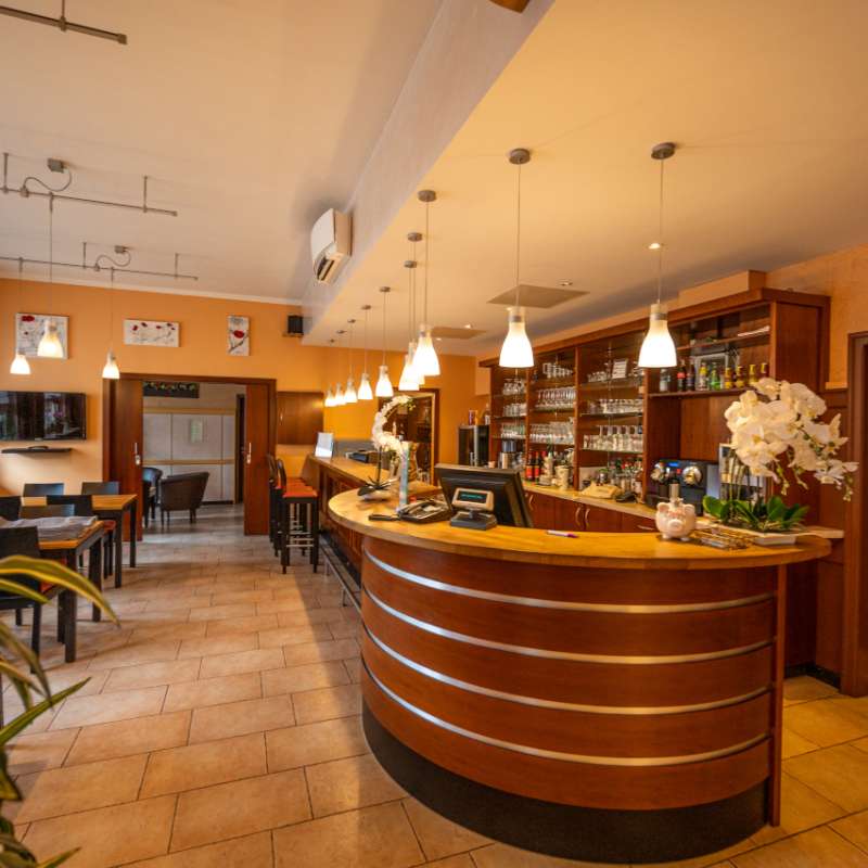 Jean-Marie GUZIK  Hôtel-restaurant la table alsacienne