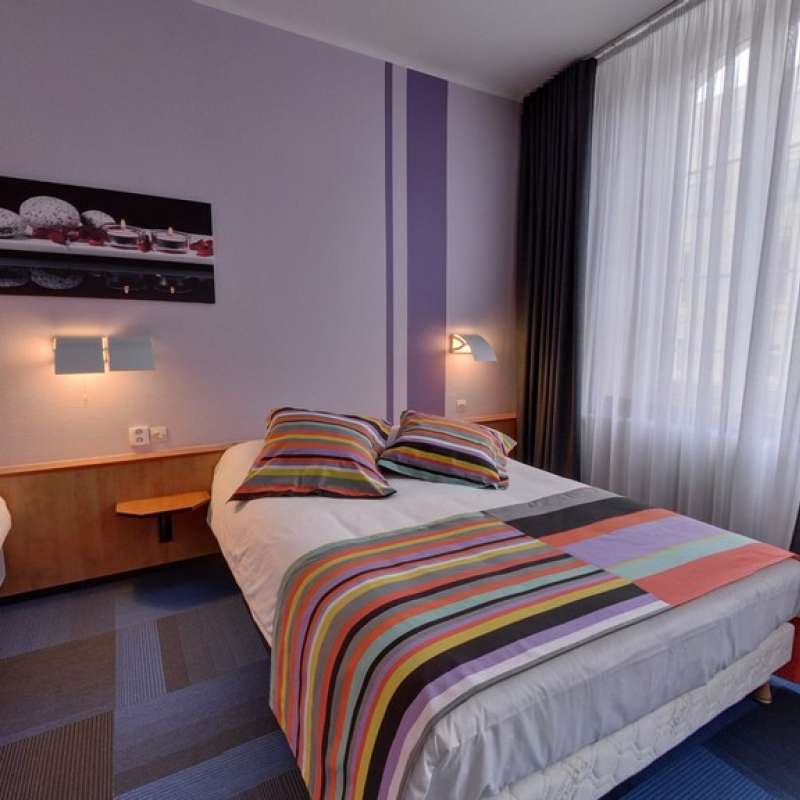 Hôtel de Paris  Hôtel-restaurant de Paris