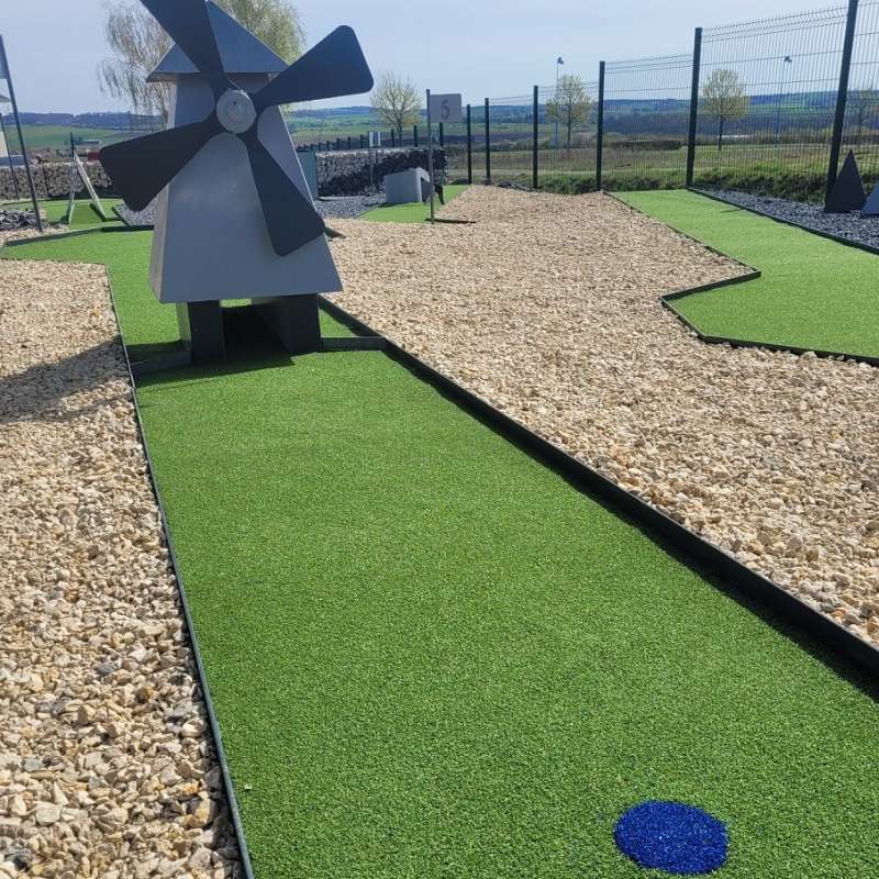 Facebook golf de Faulquemont Minigolf de Faulquemont Pontpierre