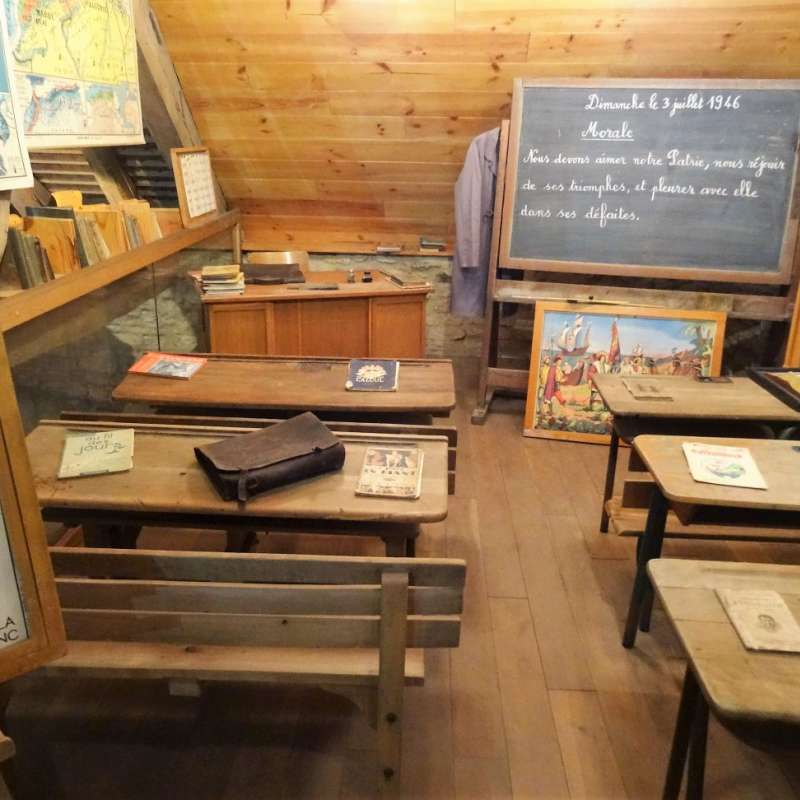 Les Amis de la Maison des Arts et Traditions Visite commentée - Découverte de la Maison des Arts et des Traditions de Rouhling