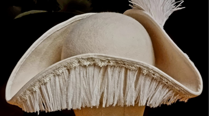 Galurine création de chapeau