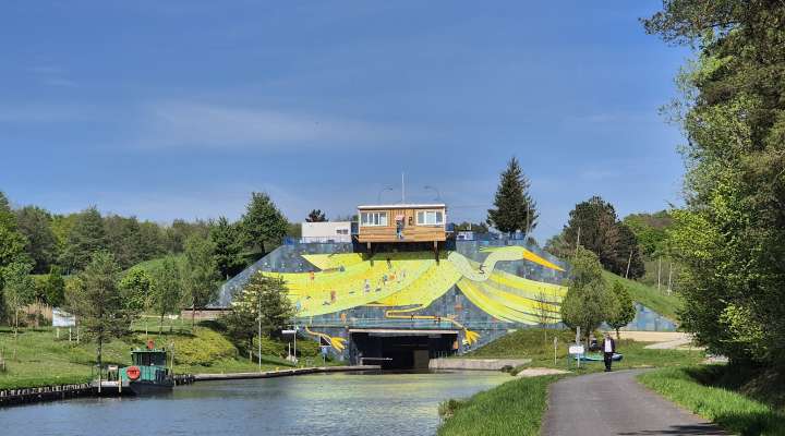Fresque - Passeur d'Eaux Douces