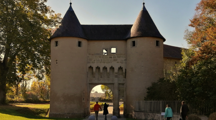 Visite hebdomadaire de la cité de Vic-sur-Seille