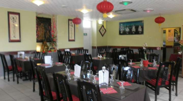 Restaurant Que Huong