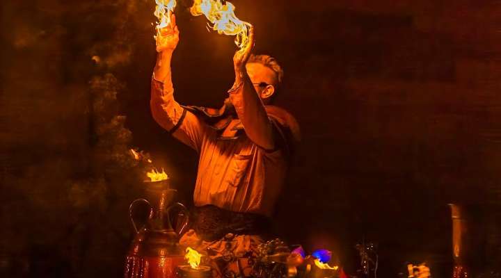 Festival Bêtes et Sorcières - Spectacle de feu "Sur les traces de la magie des anciens"