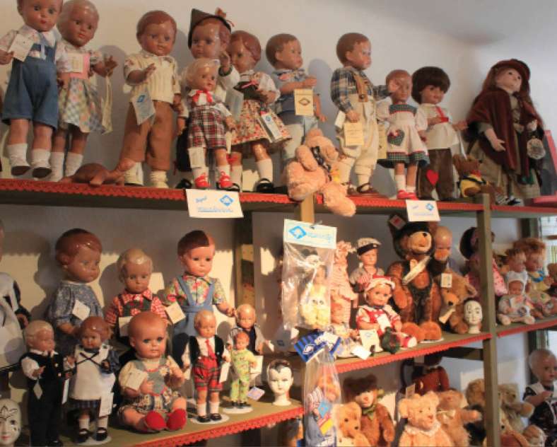 Clinique de poupées  Clinique de poupées