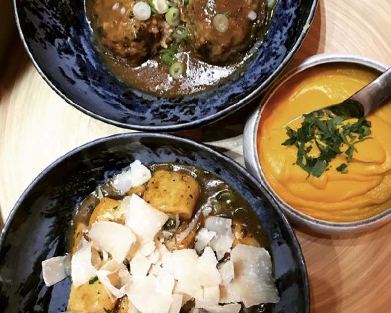 Matilde ESCUDERO Restaurant - Au cul d'poule