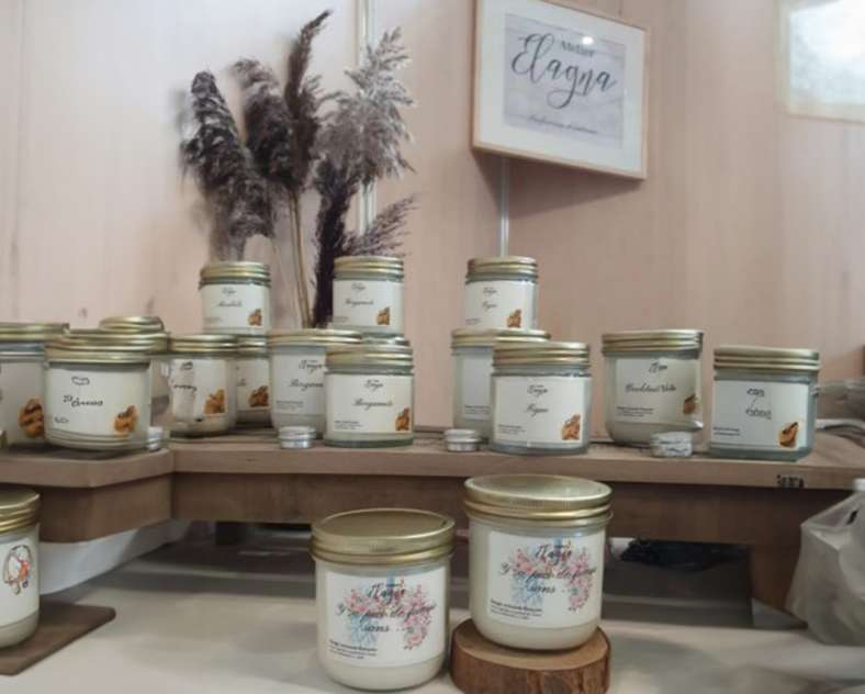 Virginie – Artisane cirier  Atelier Elagna