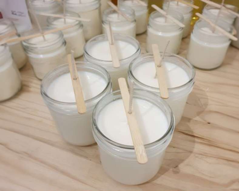 Virginie – Artisane cirier  Atelier Elagna