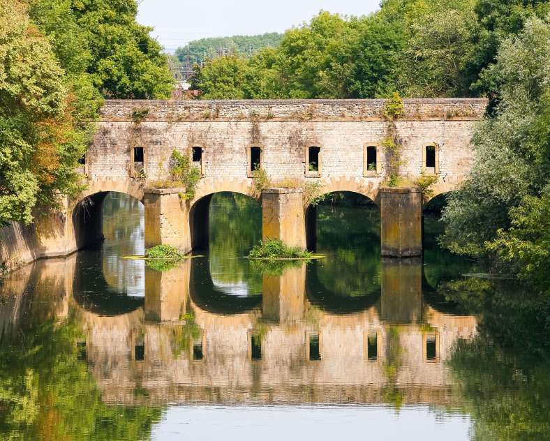 Ville de Thionville - S.Thévenin  Ponts écluses