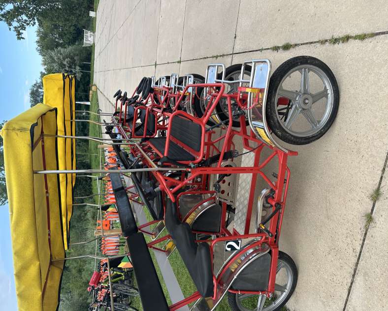 Divotour Biking Divotour biking - Cycles