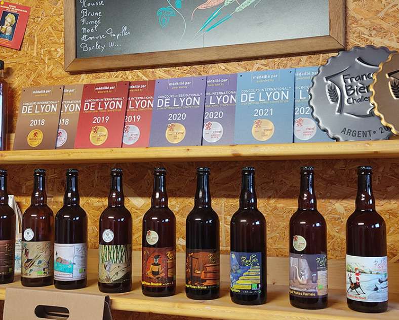 Julie Moritz - Trois Frontières Tourisme Brasserie artisanale Regal'potes