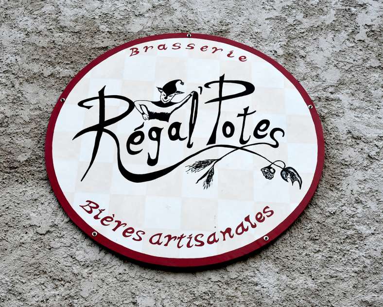 Julie Moritz - Trois Frontières Tourisme Brasserie artisanale Regal'potes