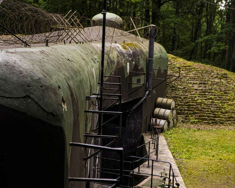 Céline MONTLAUR - Trois Frontières Tourisme Fort aux fresques - petit ouvrage du bois de Bousse