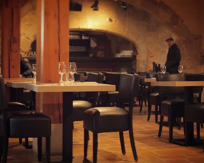 Globe-Traiteurs
Château de Malbrouck  Salon de Thé / Bar La taverne du Château de Malbrouck