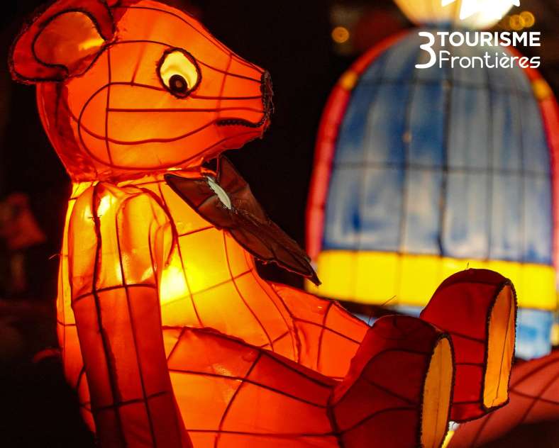 MONTLAUR Céline - Trois Frontières Tourisme Le village du Père Noël