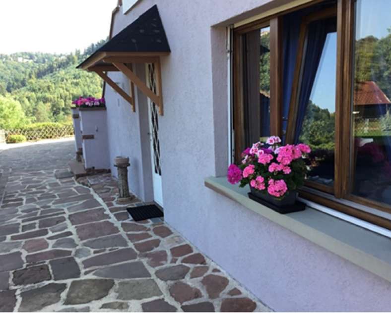 Mme BAER Gîte de la Source