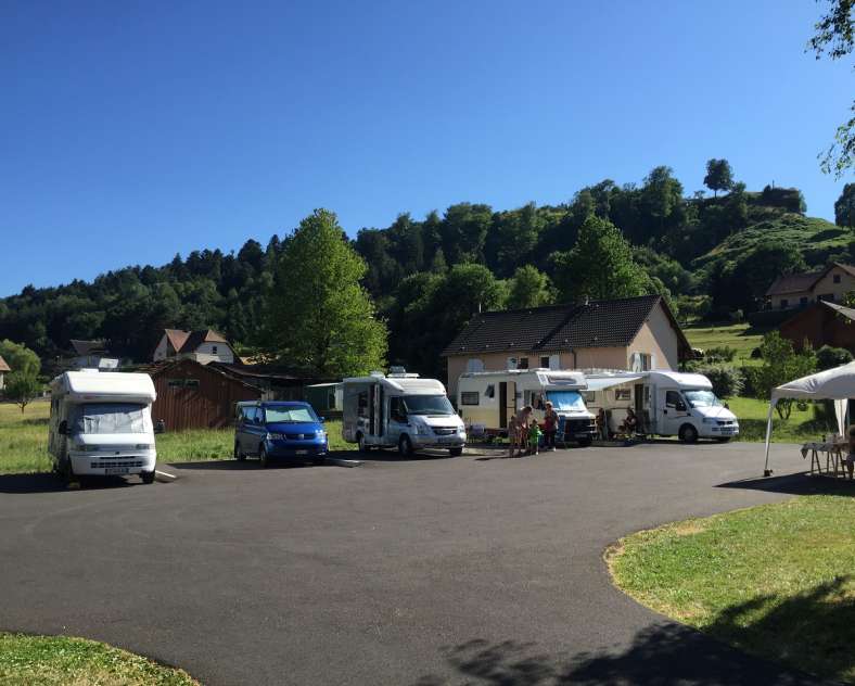OT Vallée de la Bièvre Aire d'accueil camping-cars
