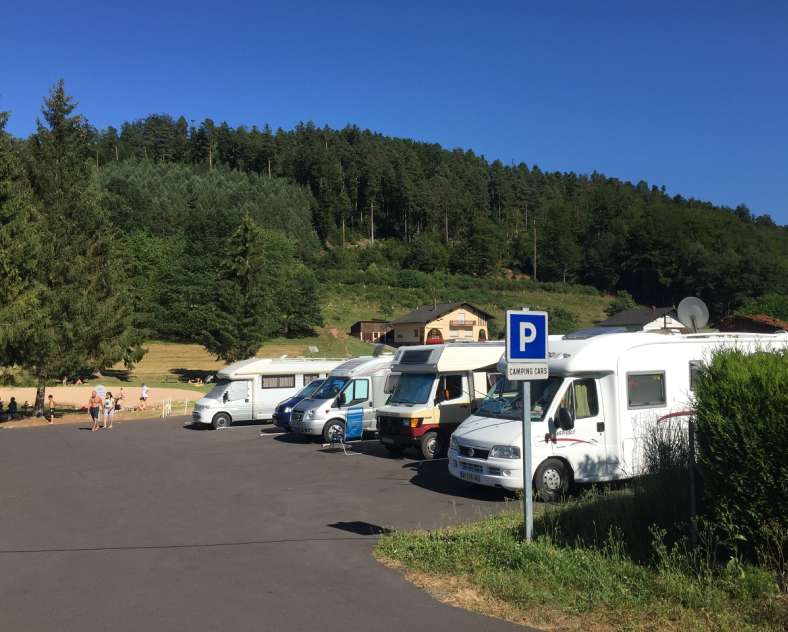 OT Vallée de la Bièvre Aire d'accueil camping-cars