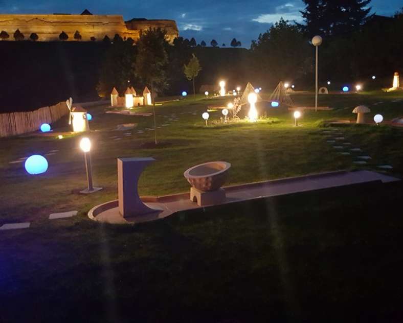 Relais des châteaux forts Minigolf au Relais des châteaux-forts