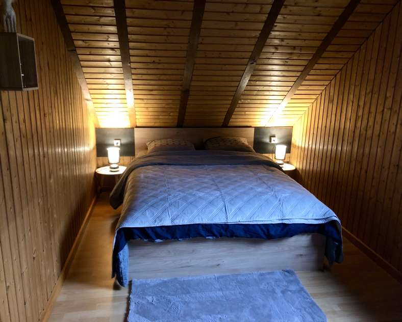 C. Romang - OTIPB  Meublé - le repère du cerf