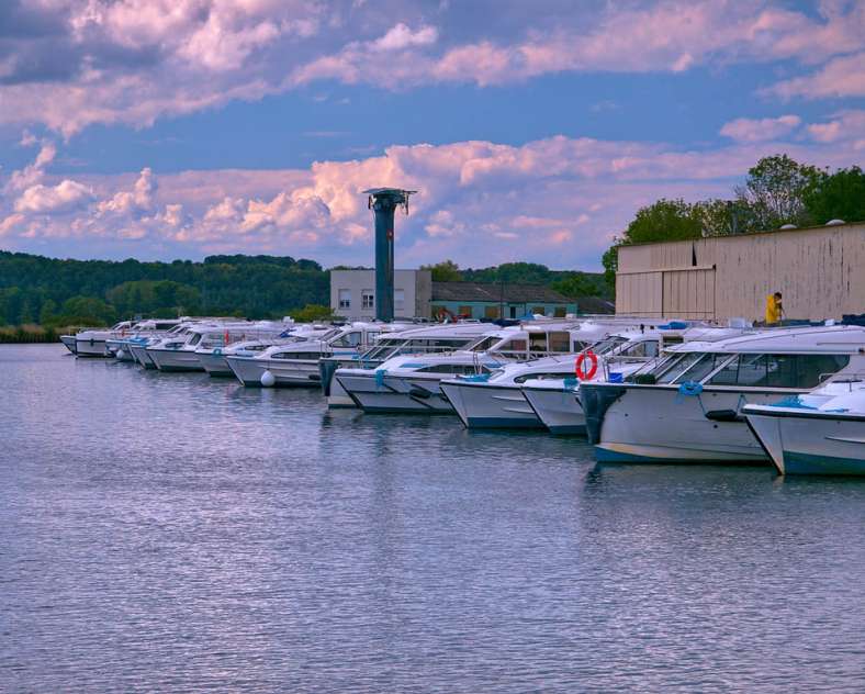 Emmanuel Stourm 2020
Licence Open Data Croisière fluviale des trois pays