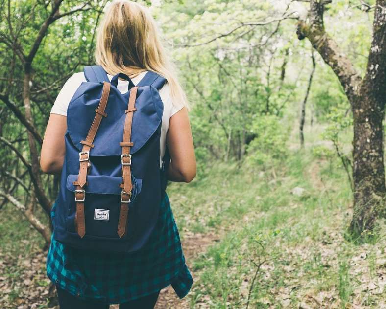 Photo libre de droit - Pixabay  Randonnée pédestre du sentier des terres du bord