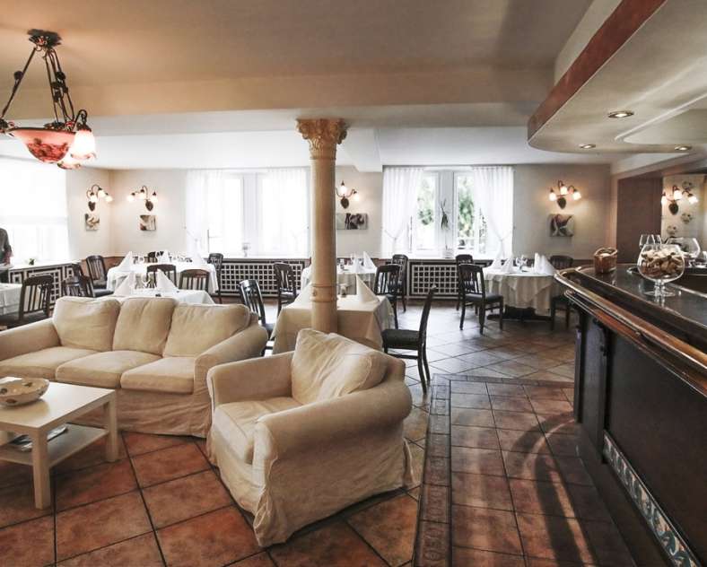 Elisa Siest - Sarreguemines Tourisme  Restaurant la charrue d'or