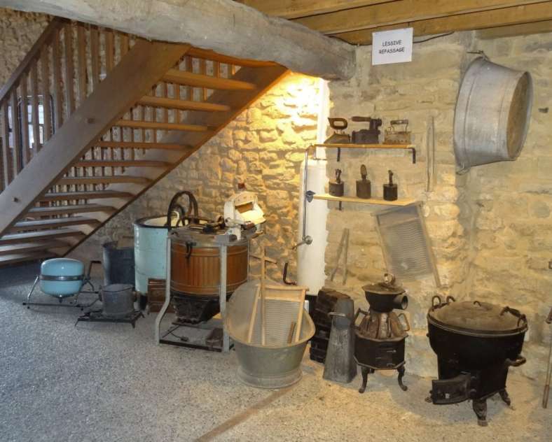 Les Amis de la Maison des Arts et des Traditions Porte ouverte de la Maison des Arts et Traditions de Rouhling