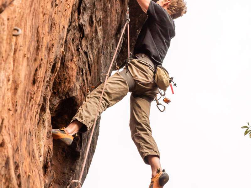 Patrice Bucher Escalade au Rocher du Corbeau ou Krappenfels