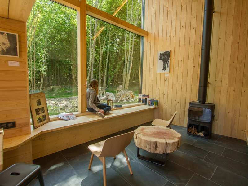 Morgane Bricard Hébergement insolite - Hameau des Loups