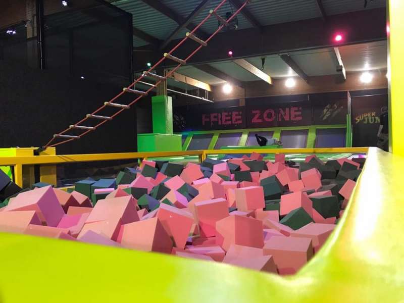 Facebook Super jump Super jump trampoline park