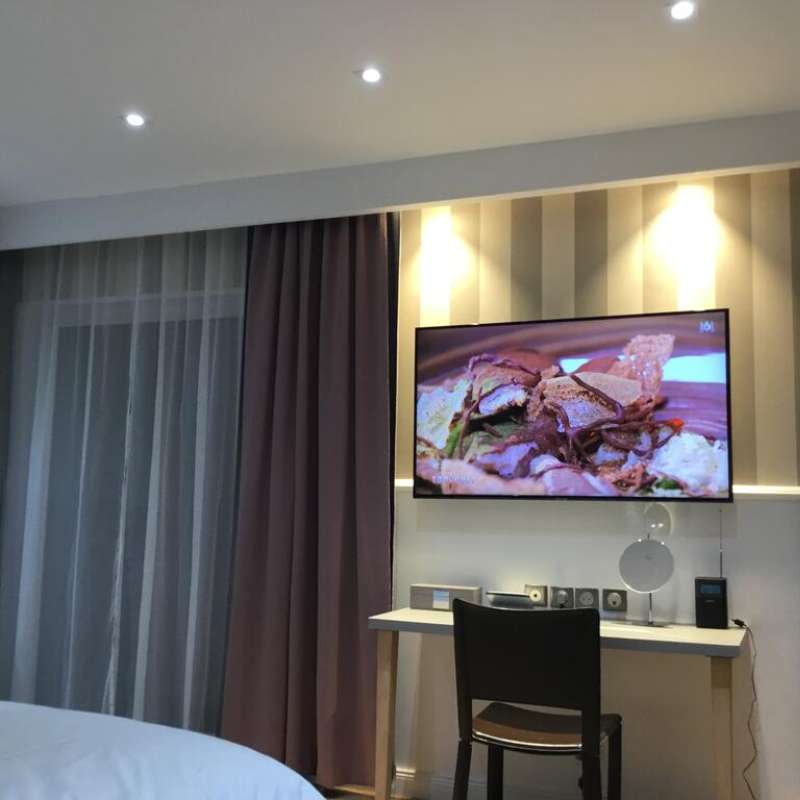 M. Tchantchou Chambre d'hôtes - Résidence des fleurs